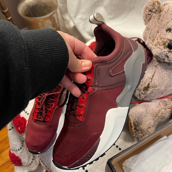 Almost new - Picture 2 of 5